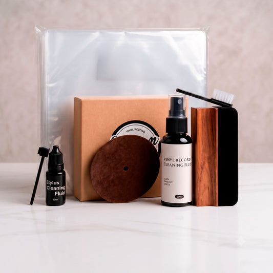 Kit complet d'entretien du vinyle : brosse de nettoyage, manchons fluides et antistatiques du Groove Bundle