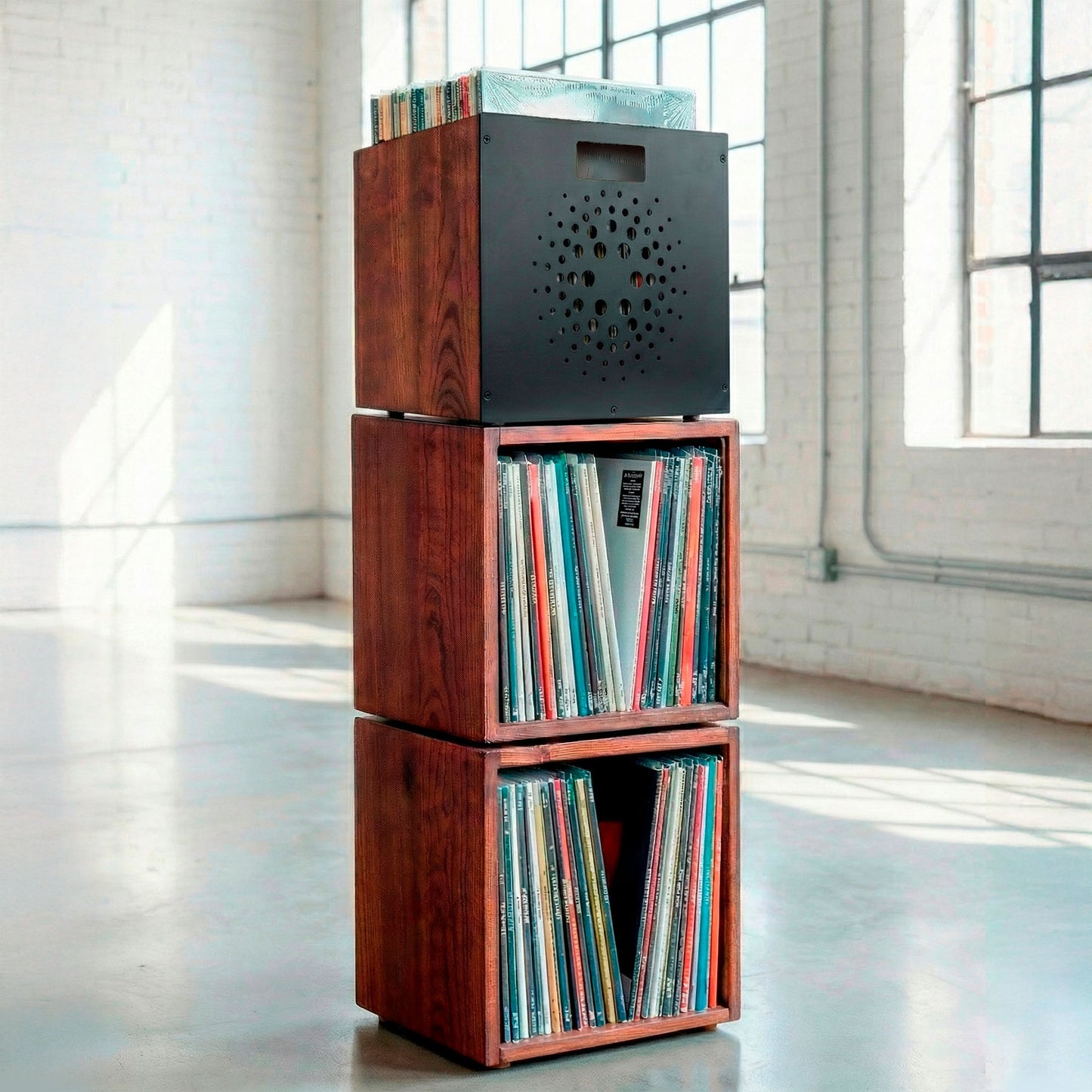 Iroko Rack: Almacenamiento premium para 170+ LP (Edición Limitada).