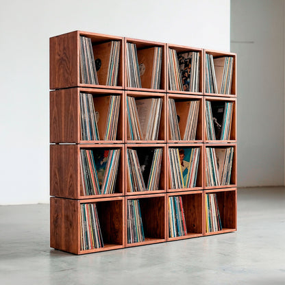 Mueble para discos de vinilo de suelo a techo de 16 módulos en madera maciza natural con capacidad para más de 800 LP
