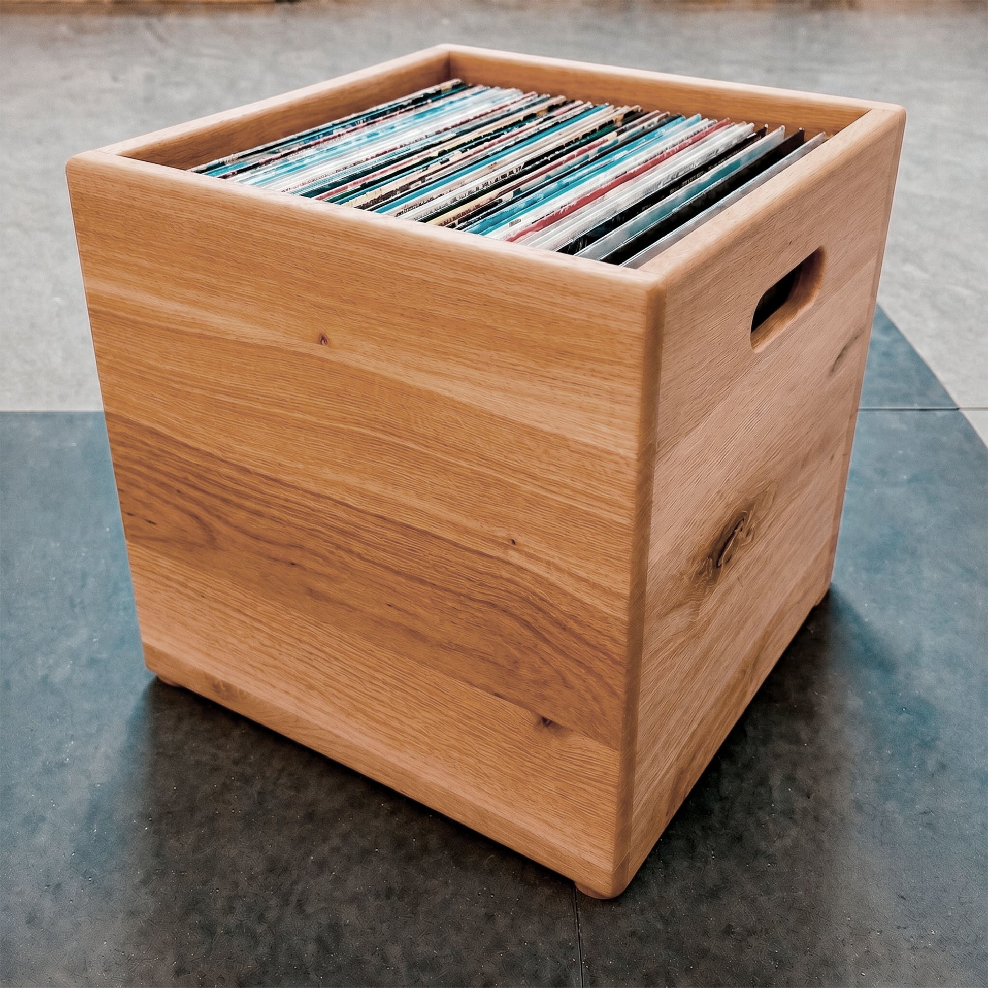 REVISAR: The Standard — Modular Solid Wood Vinyl Record Cube (Stackable, 50 LPs)