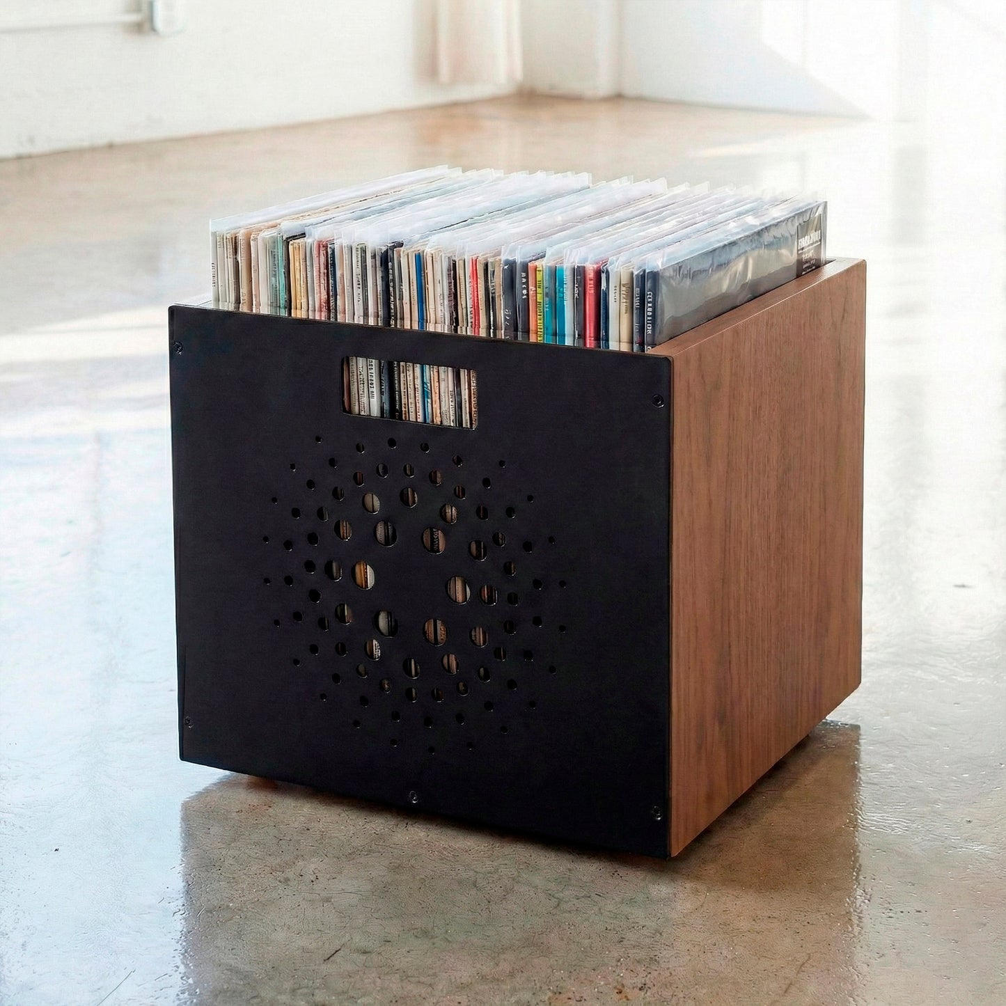Orbit Box: Premium Vinyl Storage, Vintage Design (70 LPs)