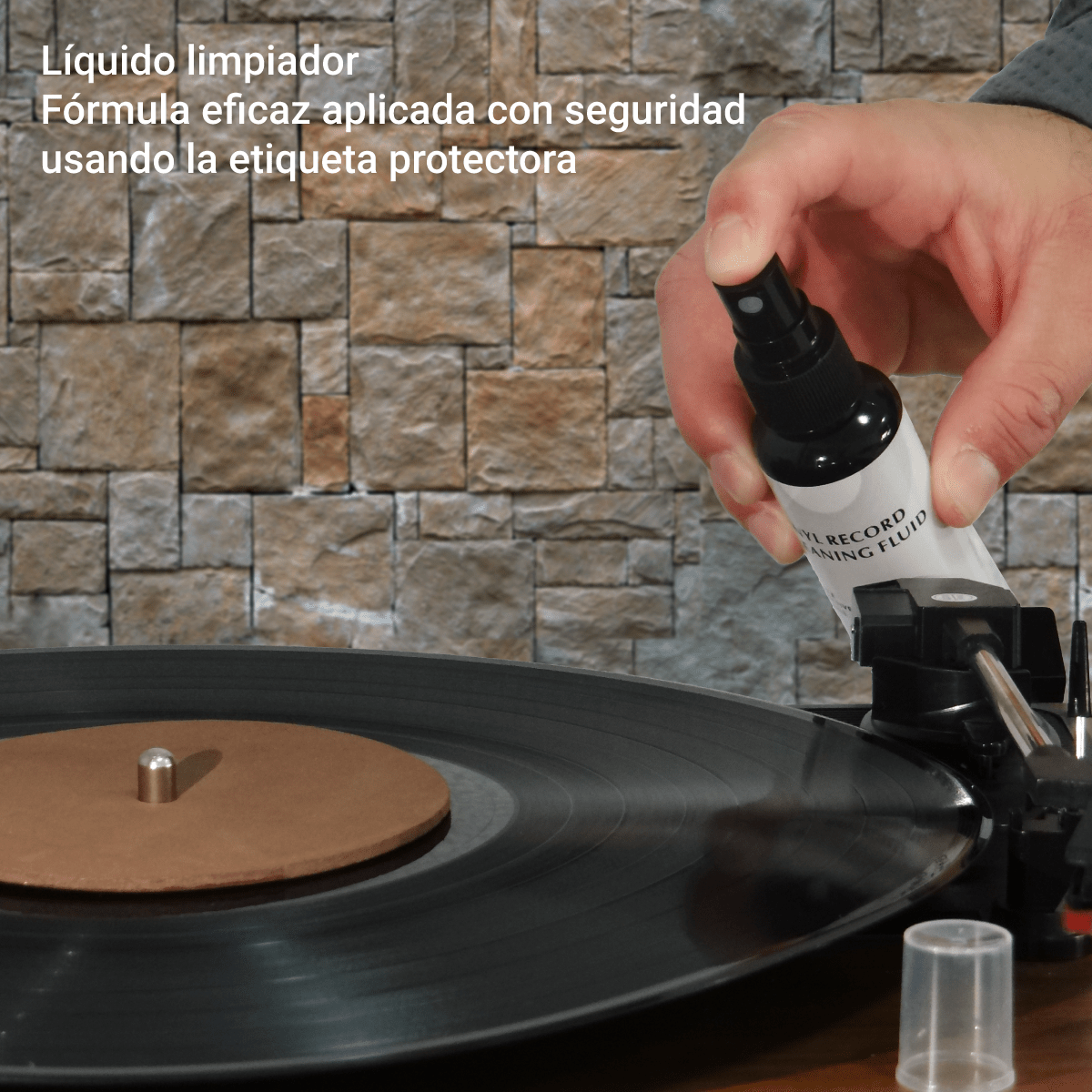 Groove Bundle: Vinyl Cleaning Kit + 50 Anti - Static Sleeves for LPs - Keep Them Spinning™