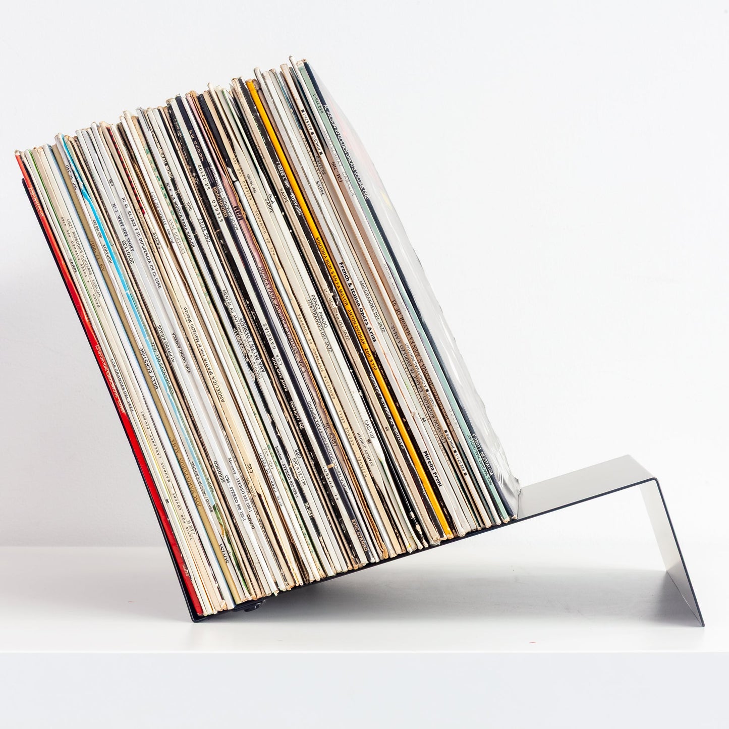 Vinyl Break - Minimalist Steel Record Stand for Display & Storage (50 LPs) - Keep Them Spinning™