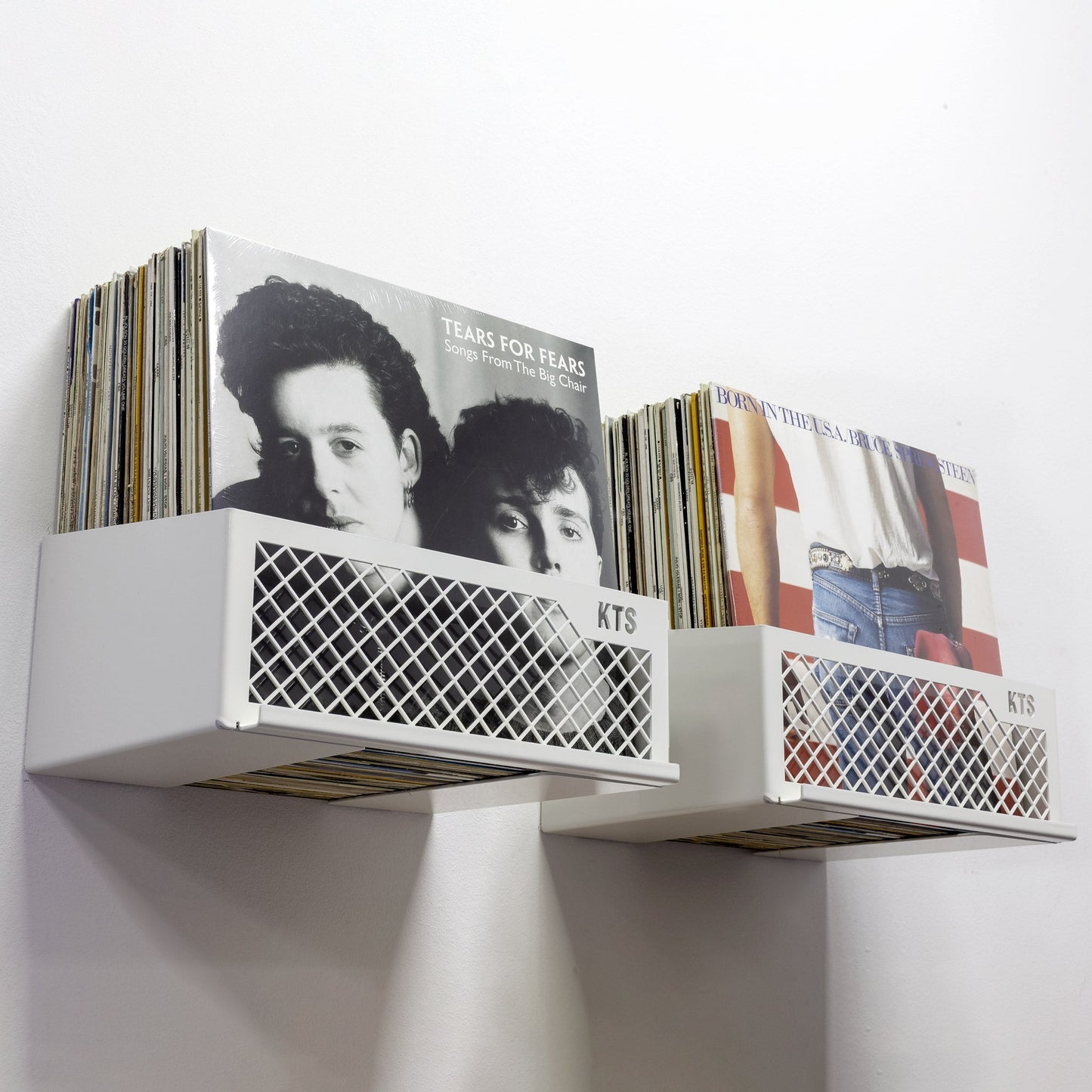 Vinyl Stand Flying V – x2 - Keep Them Spinning™