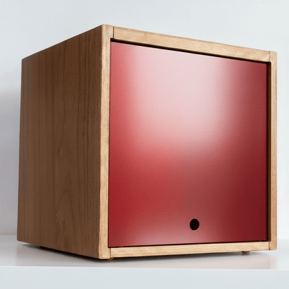 Solid wood modular vinyl storage box with a red metallic lid, designed to hold up to 70 LP records and organize second hand vinyls.