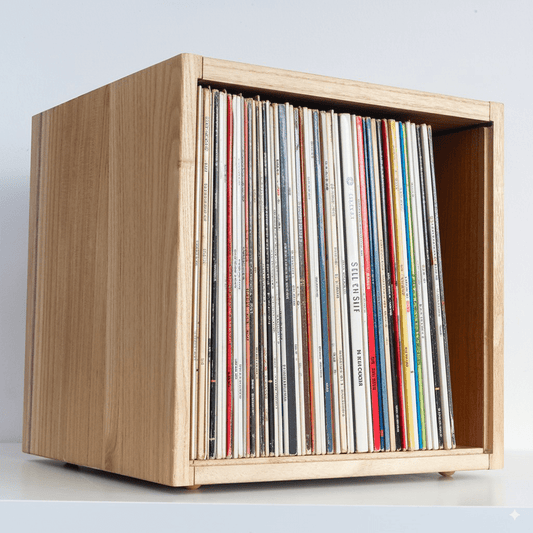 Solid wood modular vinyl storage box without lid, holding up to 70 LP records and organizing second hand vinyls.